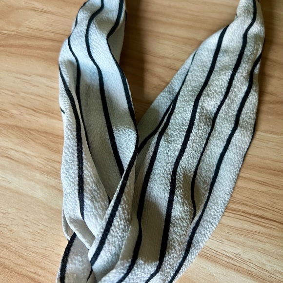 DRESHOW 6 Pack Headbands - Picture 8 of 9